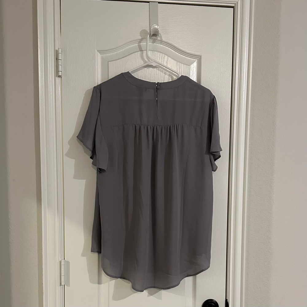 Torrid Gray Blouse Size 1 - Picture 2 of 2